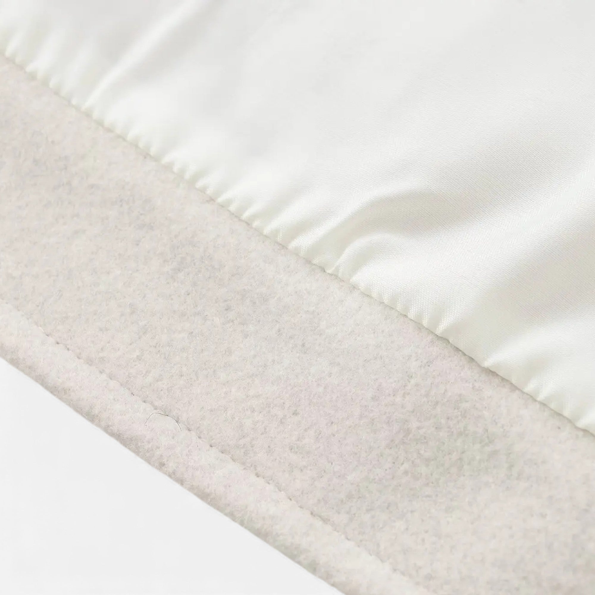 Velroismode | Women’s Long-Zip Heritage Jacket in Wool-Blend