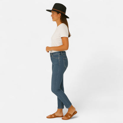 VelroisMode  | Women's Woven Straw Hat – Effortless Elegance, Everyday Comfort