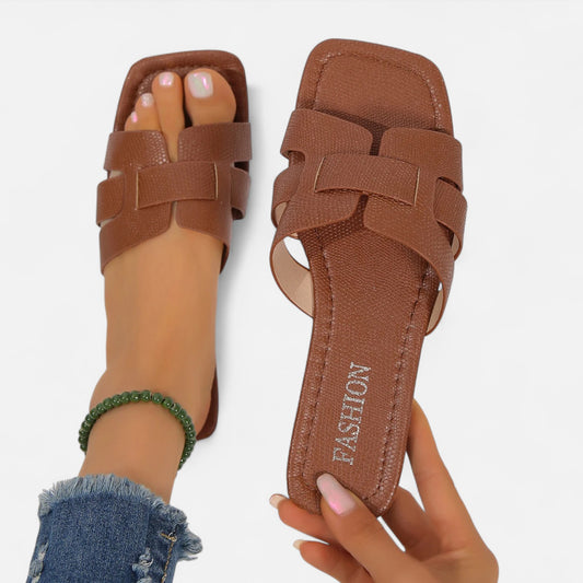 VelroisMode | Women's Leather Flat Sandals – Timeless Elegance, Everyday Comfort