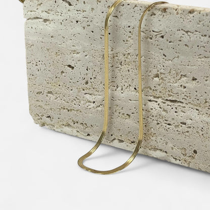 VelroisMode | Stainless Steel Snake Chain Necklace – Sleek, Durable, Effortlessly Stylish